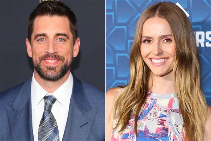 Aaron Rodgers’s Girlfriend: Who is Aaron Rodgers Dating?