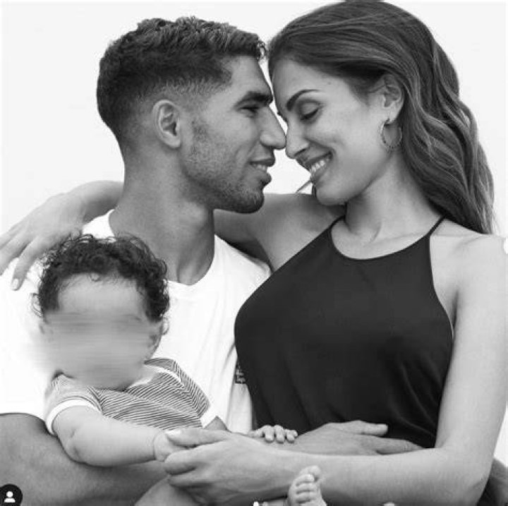 Achraf Lazaar’s Girlfriend: Who is Achraf Lazaar Dating?
