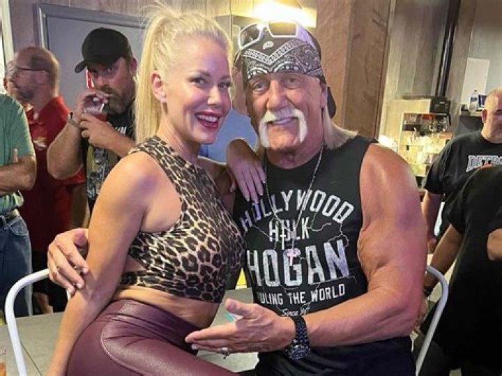 Akemi Hogan’s Boyfriend: Who is Akemi Hogan Dating?