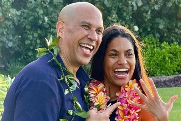 Alexis Hogan’s Boyfriend: Who is Alexis Hogan Dating?