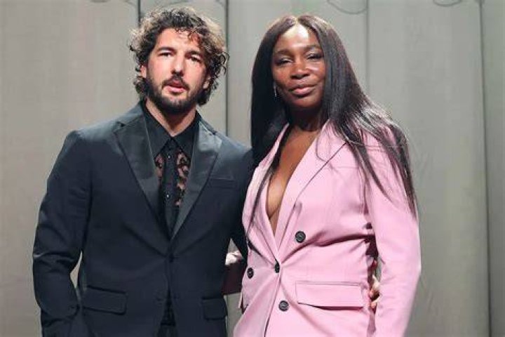 Andrea Bensussen’s Boyfriend: Who is Andrea Bensussen Dating?