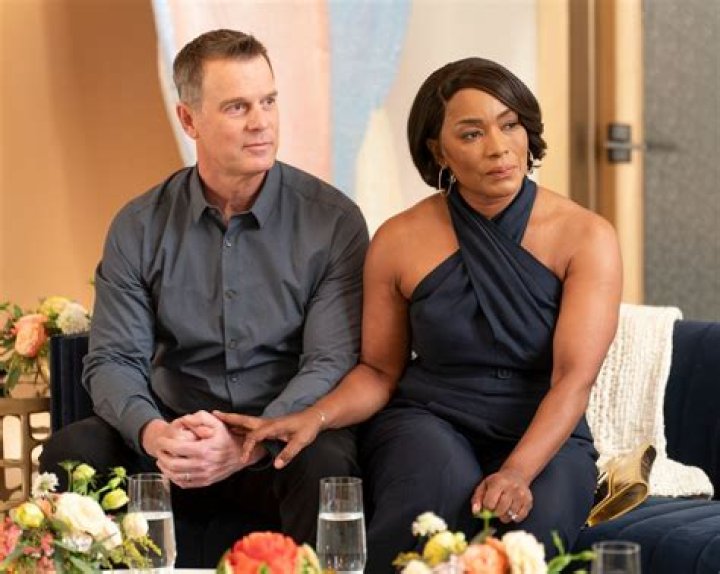 Angela Bassett’s Husband: Who is Angela Bassett Dating?