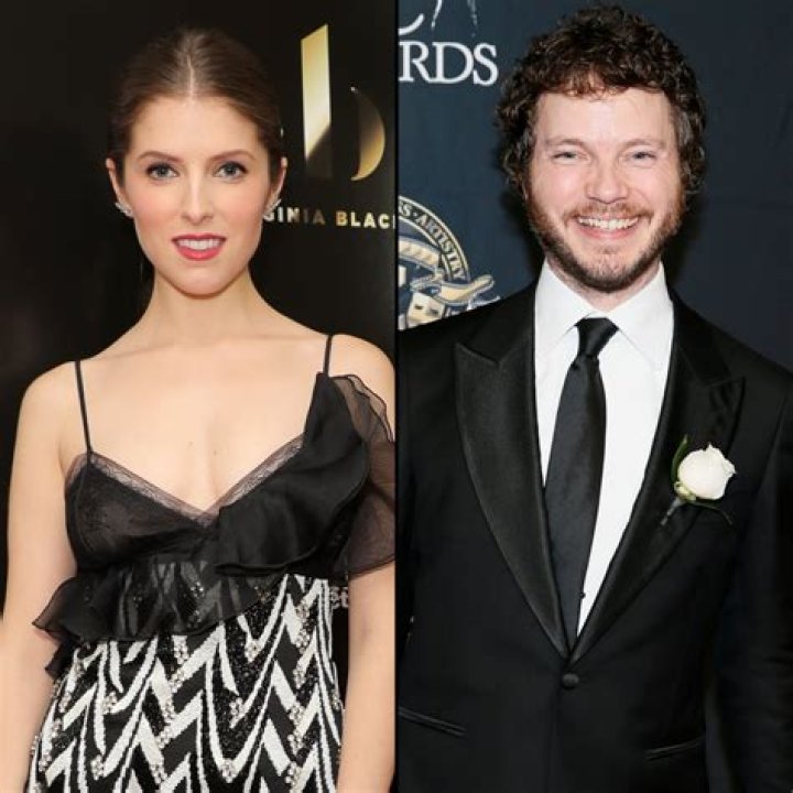 Anna Kendrick’s Boyfriend: Who is Anna Kendrick Dating?