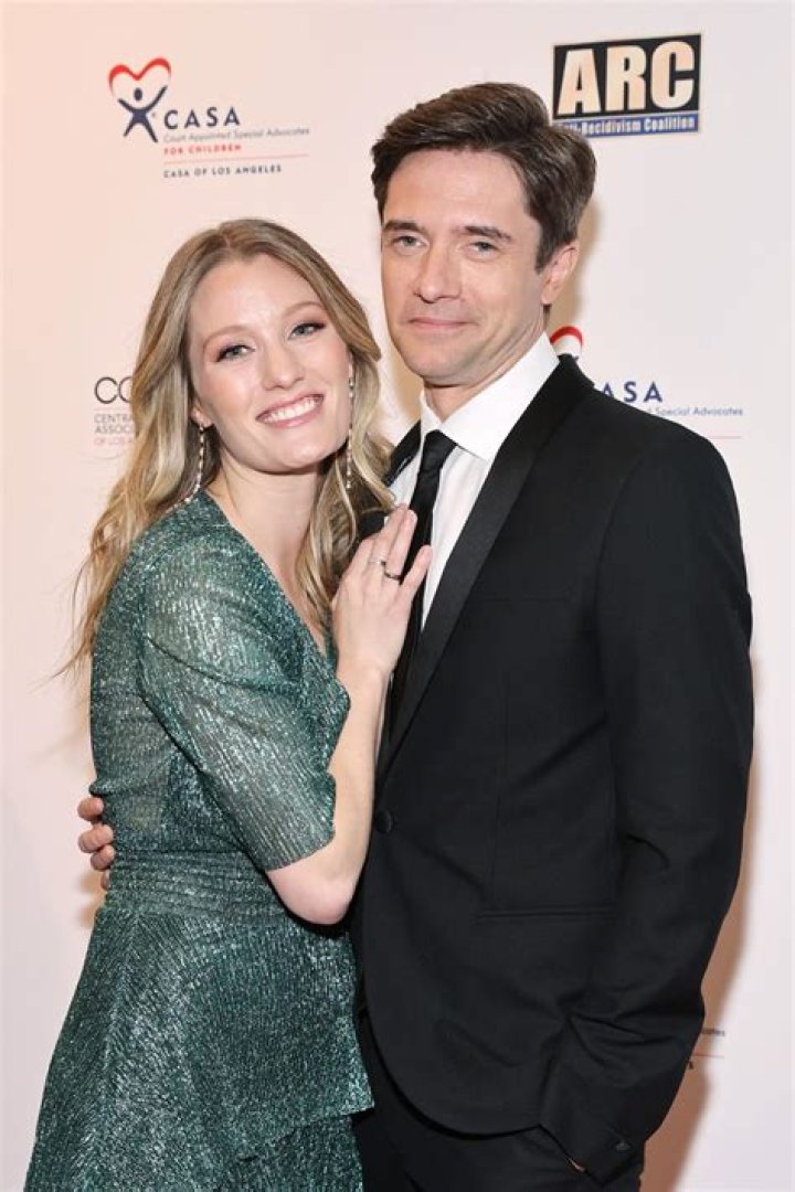 Ashley Hinshaw’s Husband: Who is Ashley Hinshaw Dating?