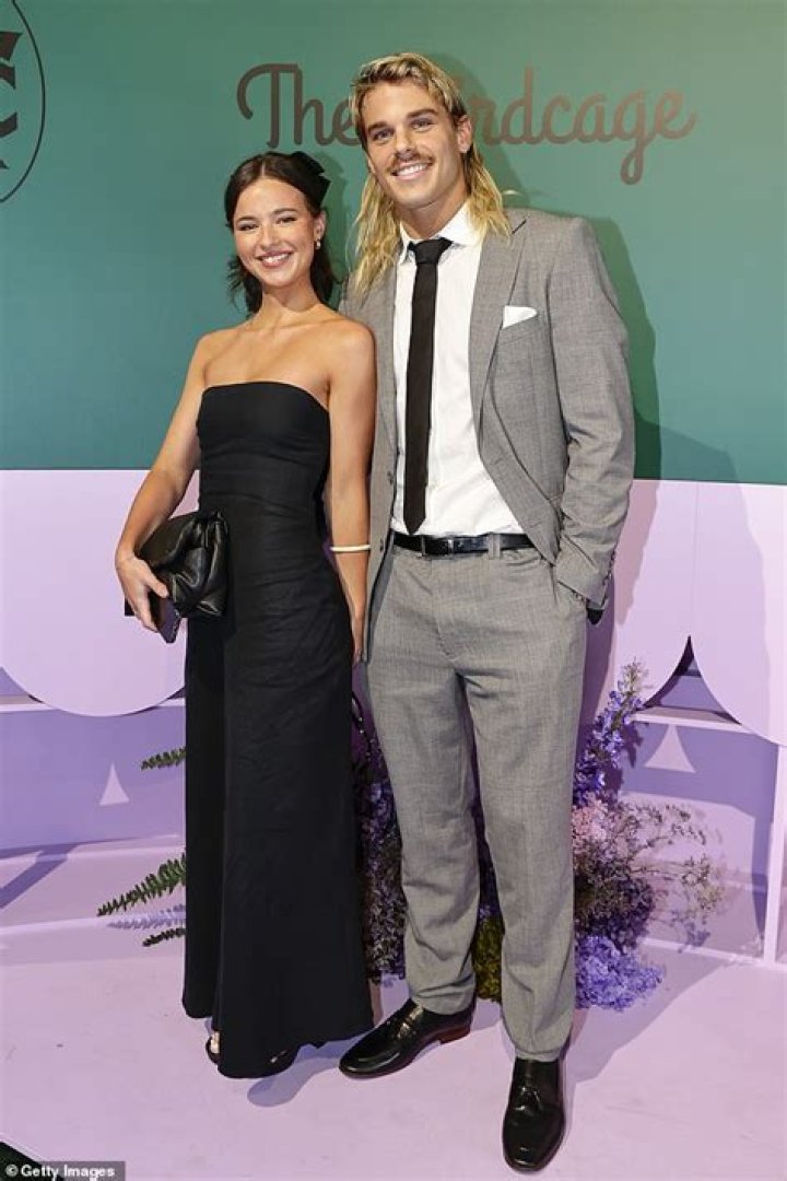 Bailey McConnell’s Girlfriend: Who is Bailey McConnell Dating?