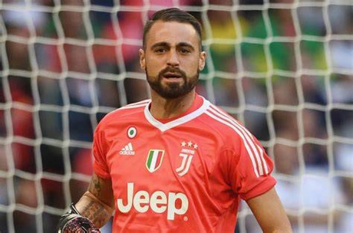 Carlo Pinsoglio’s Girlfriend: Who is Carlo Pinsoglio Dating?