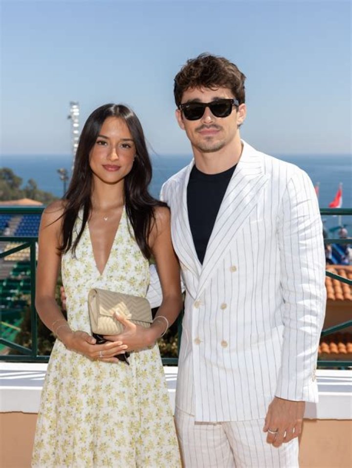 Charif’s Girlfriend: Who is Charif Dating?