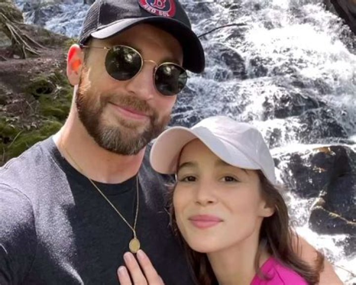 Chris Jinna’s Girlfriend: Who is Chris Jinna Dating?