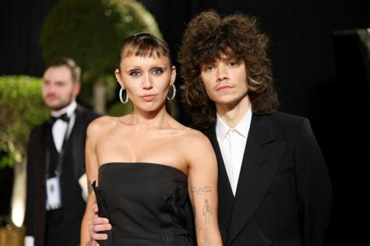 Cyrus Smith’s Girlfriend: Who is Cyrus Smith Dating?