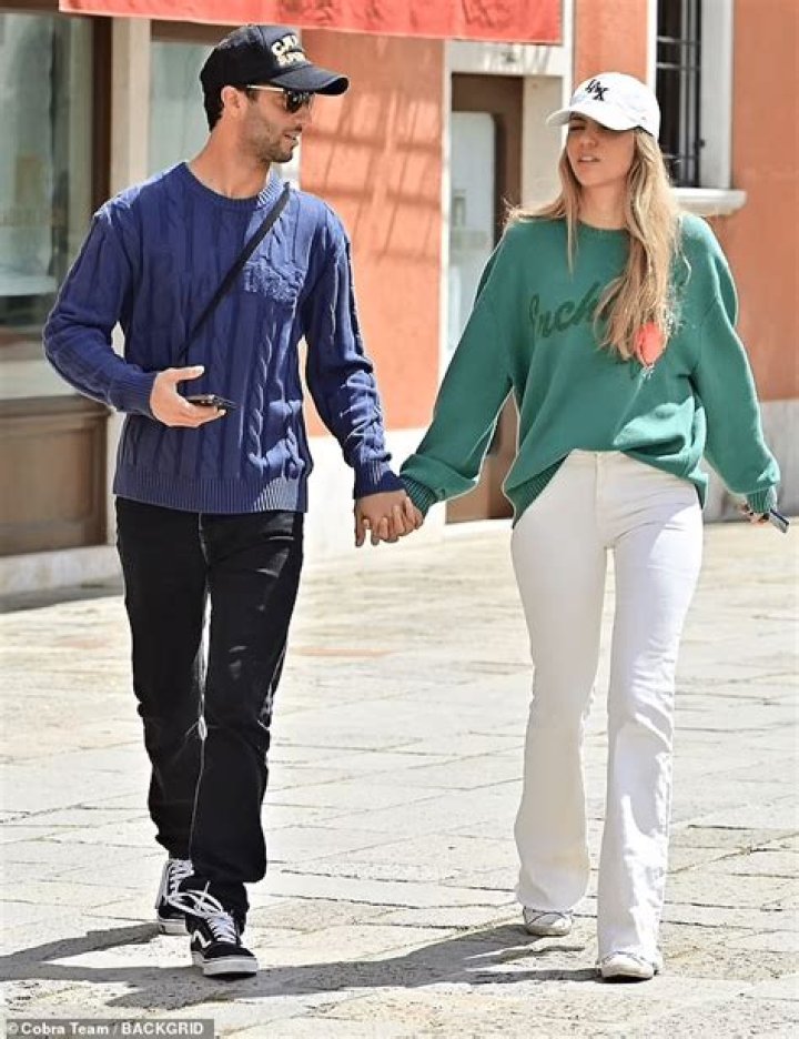 Daniel Ricciardo’s Girlfriend: Who is Daniel Ricciardo Dating?
