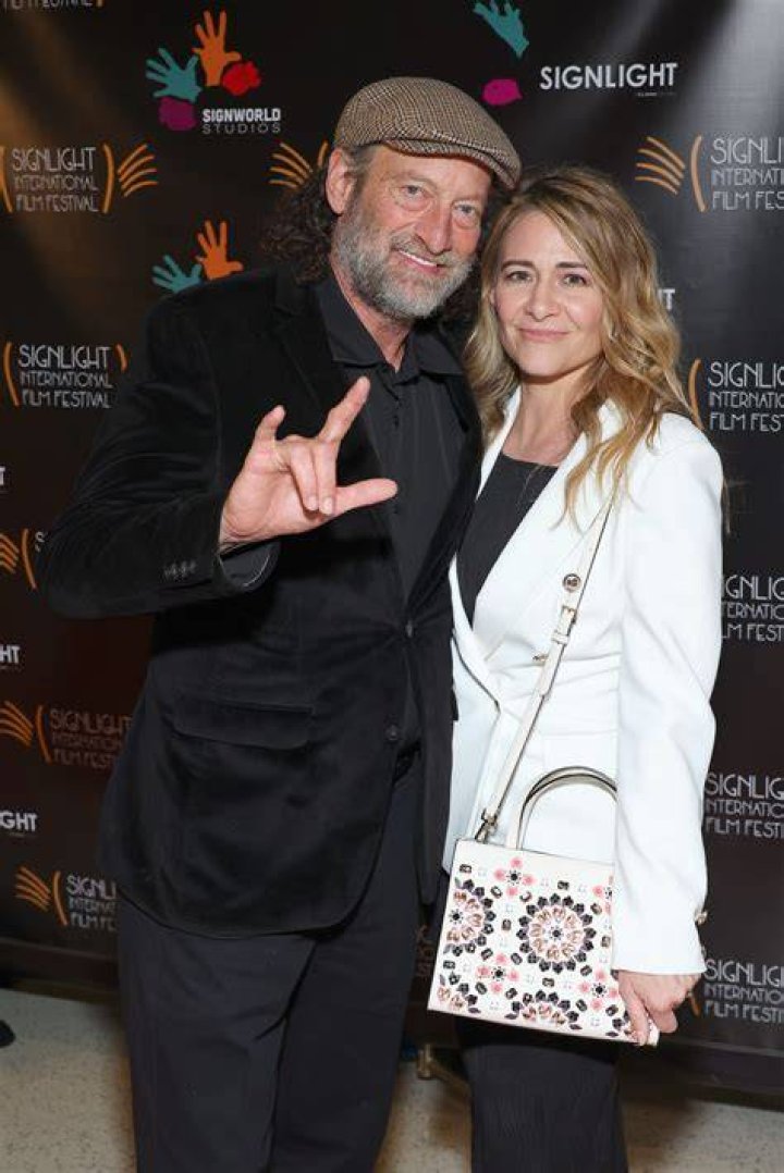Deanne Bray’s Husband: Who is Deanne Bray Dating?