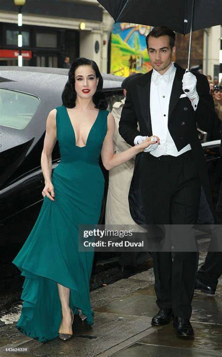 Dita Von Teese’s Boyfriend: Who is Dita Von Teese Dating?