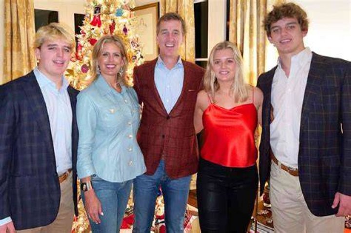Eli Manning’s Wife: Who is Eli Manning Dating?