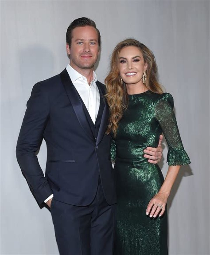 Elizabeth Chambers’s Husband: Who is Elizabeth Chambers Dating?