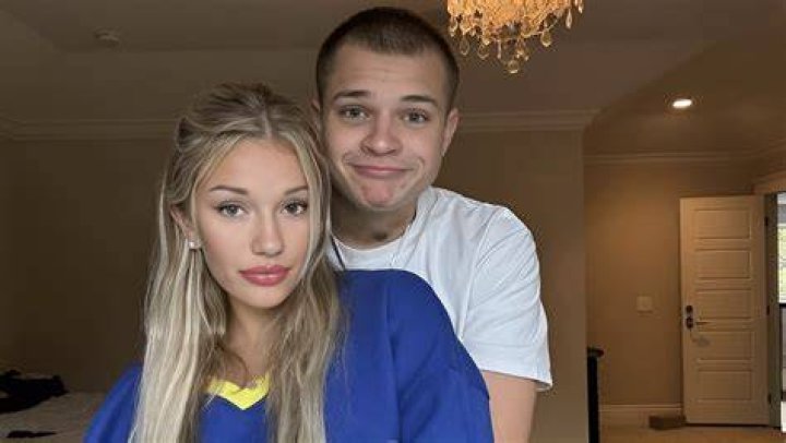 Fenna Hill’s Boyfriend: Who is Fenna Hill Dating?