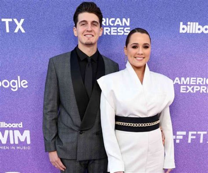 Gabby Berry’s Boyfriend: Who is Gabby Berry Dating?