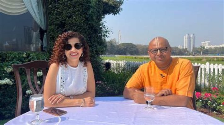 Gaur Gopal Das’s Girlfriend: Who is Gaur Gopal Das Dating?