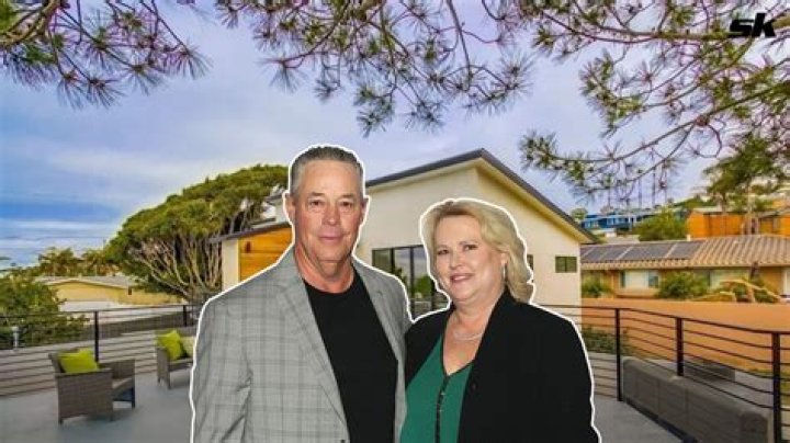 Greg Maddux’s Husband: Who is Greg Maddux Dating?