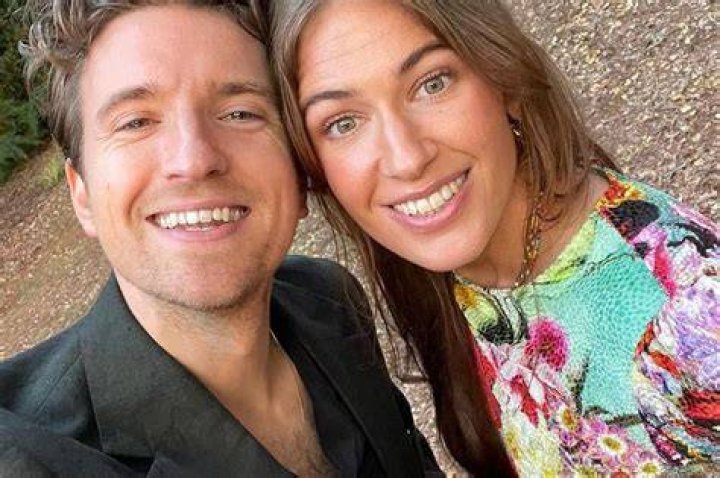 Greg Wyshynski’s Girlfriend: Who is Greg Wyshynski Dating?