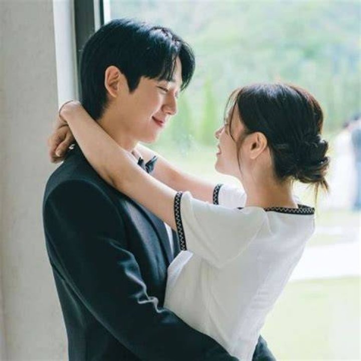 Ha Yoonbin’s Girlfriend: Who is Ha Yoonbin Dating?
