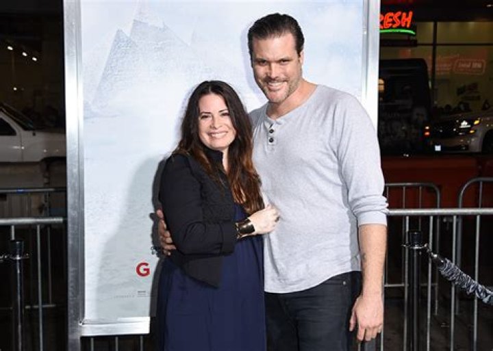 Holly Marie Combs’s Husband: Who is Holly Marie Combs Dating?