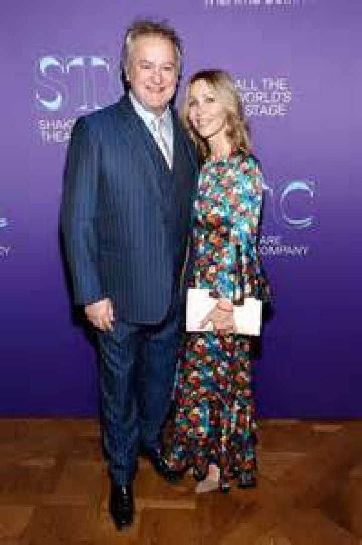 Hugh Bonneville’s Wife: Who is Hugh Bonneville Dating?