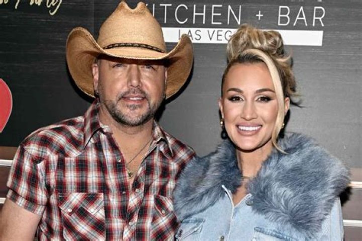 Jason Aldean’s Husband: Who is Jason Aldean Dating?