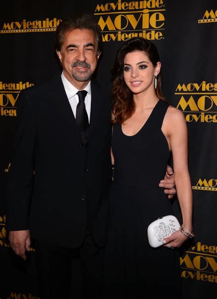 Joe Mantegna’s Wife: Who is Joe Mantegna Dating?