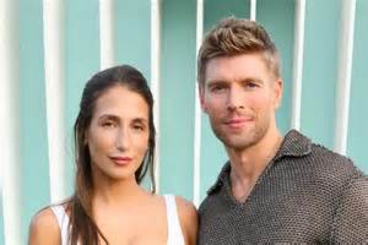 Josh Cooke’s Wife: Who is Josh Cooke Dating?