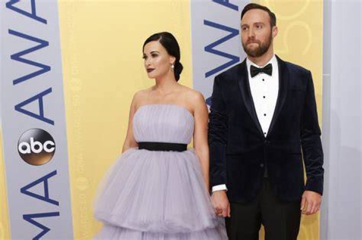 Kacey Musgraves’s Husband: Who is Kacey Musgraves Dating?