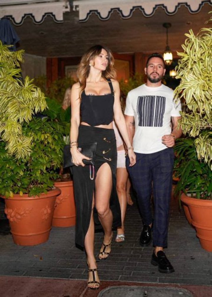 Lyna Smaini’s Boyfriend: Who is Lyna Smaini Dating?