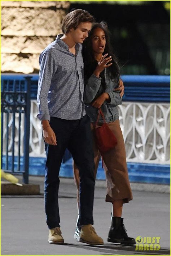 Malia Obama’s Boyfriend: Who is Malia Obama Dating?