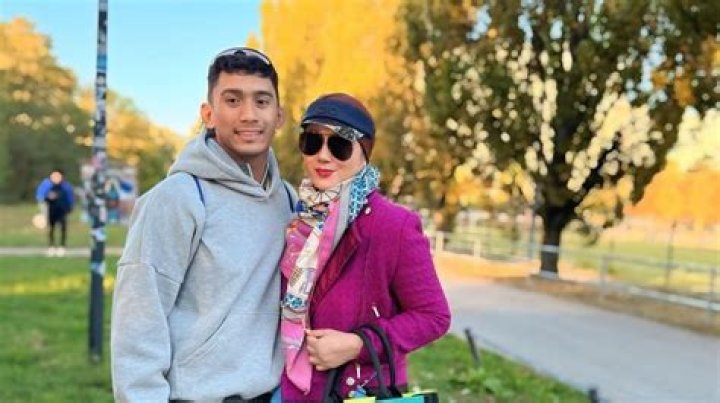 Marini Zumarnis’s Boyfriend: Who is Marini Zumarnis Dating?