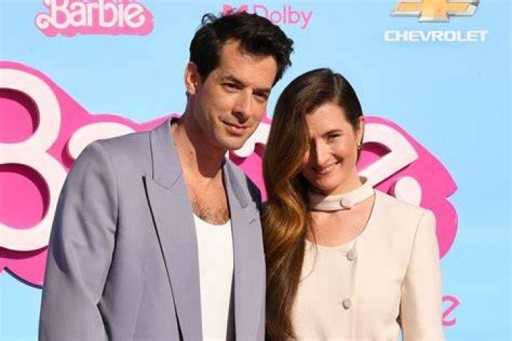 Mark Siegel’s Girlfriend: Who is Mark Siegel Dating?