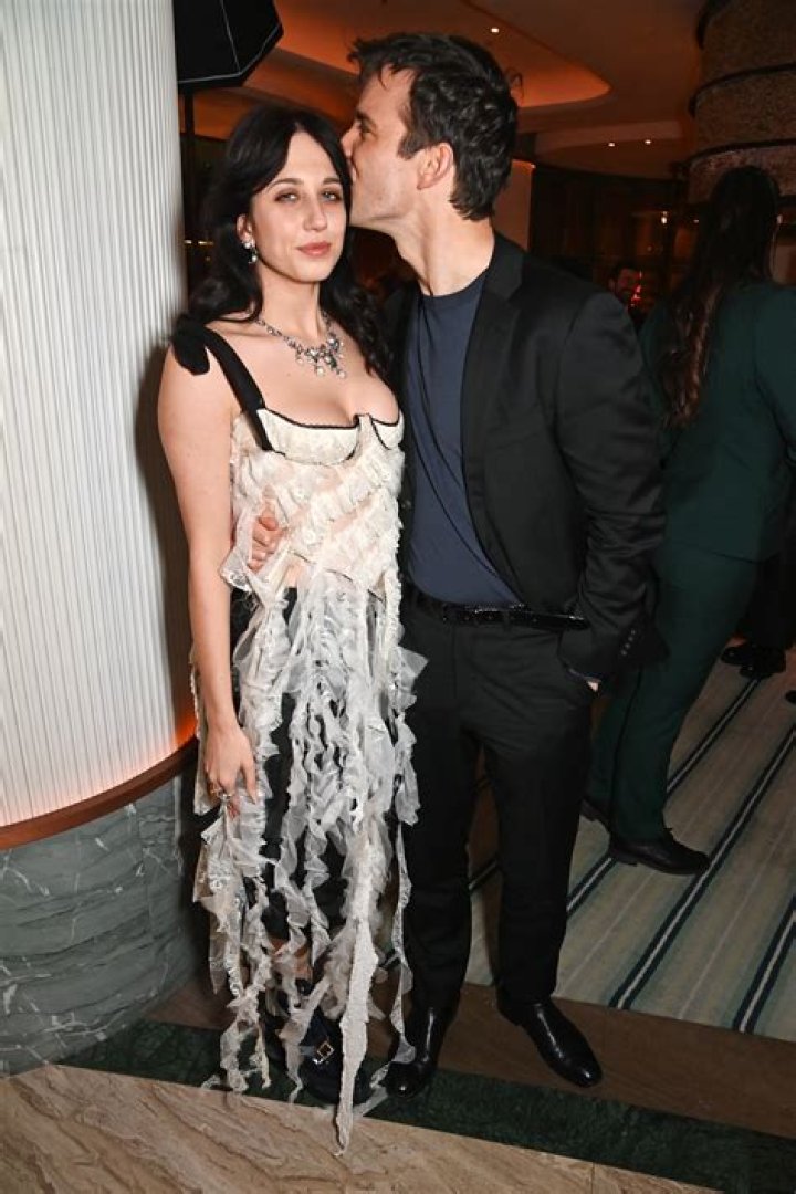 Mark Thompson’s Girlfriend: Who is Mark Thompson Dating?