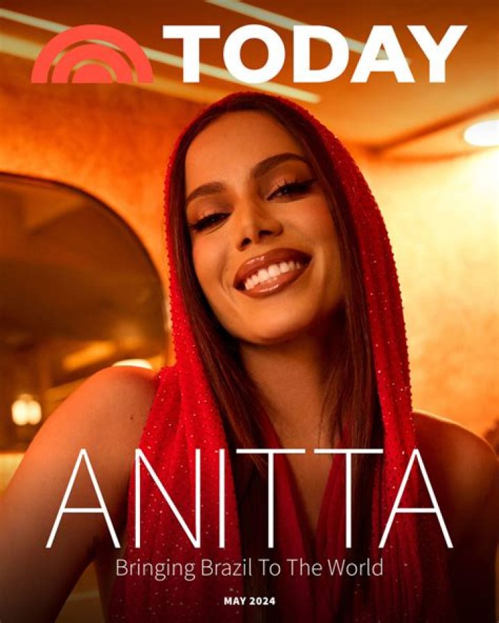 Mauricio Umansky, 53, Celebrates with Singer Anitta, 30, Before Holiday Reunion with Ex Kyle Richards
