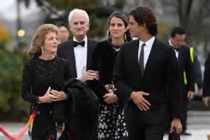 Mayara Bouvier’s Boyfriend: Who is Mayara Bouvier Dating?