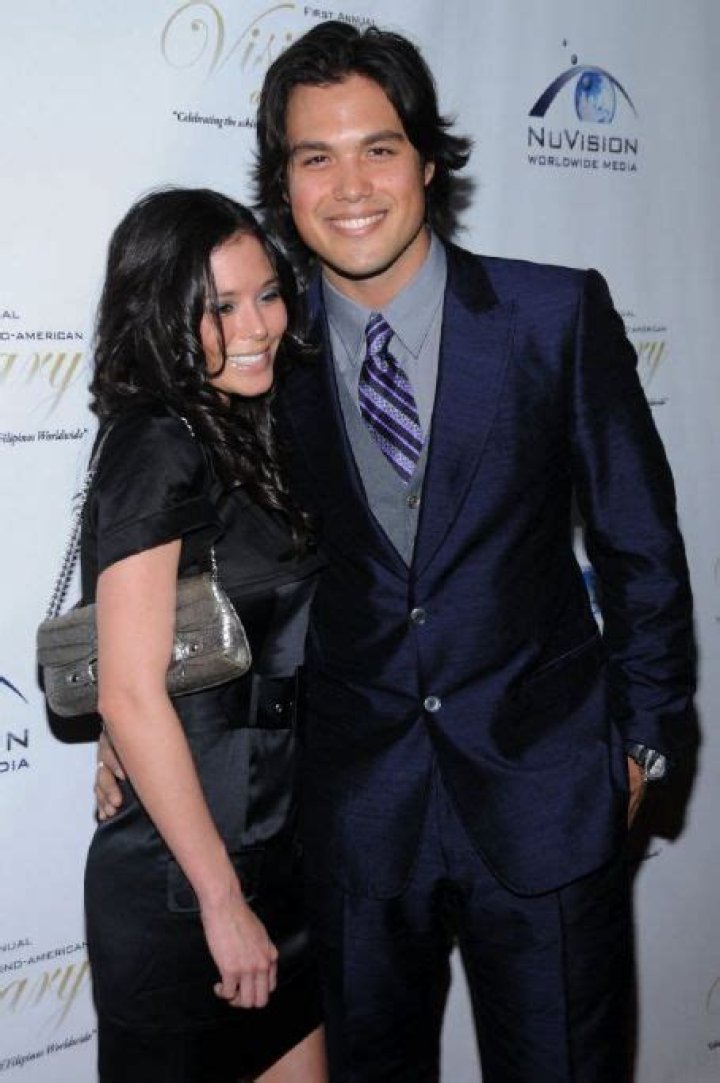Michael Copon’s Girlfriend: Who is Michael Copon Dating?
