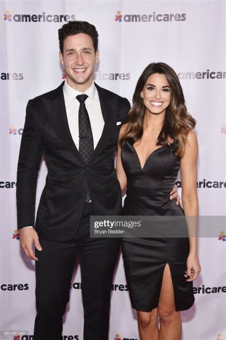 Mike Escamilla’s Girlfriend: Who is Mike Escamilla Dating?