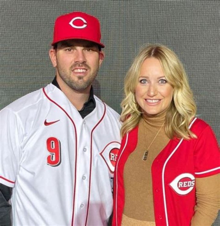 Mike Moustakas’s Girlfriend: Who is Mike Moustakas Dating?