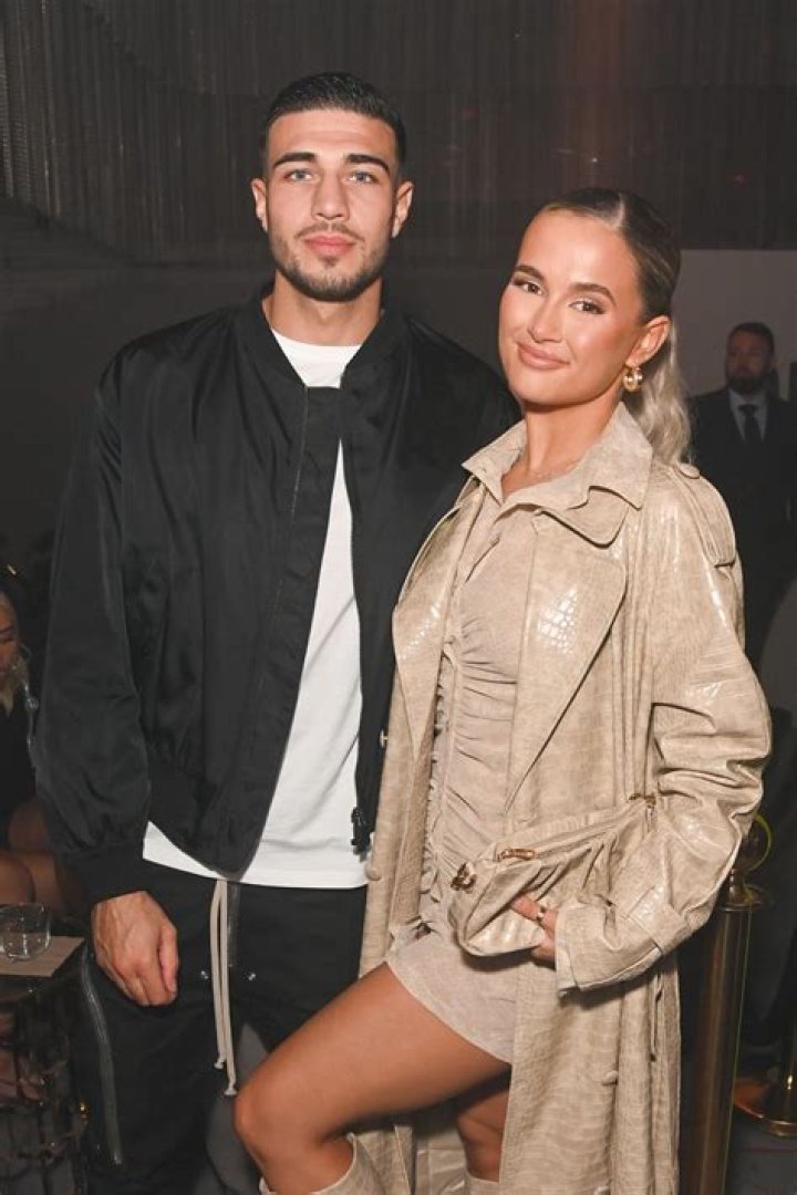 Molly Sanden’s Boyfriend: Who is Molly Sanden Dating?