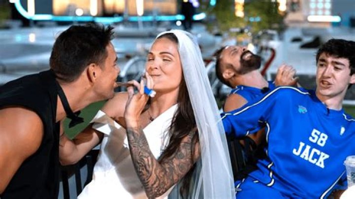 Monika Bacardi’s Boyfriend: Who is Monika Bacardi Dating?