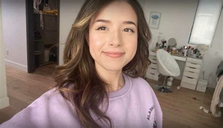 mrfreshasian’s Girlfriend: Who is mrfreshasian Dating?