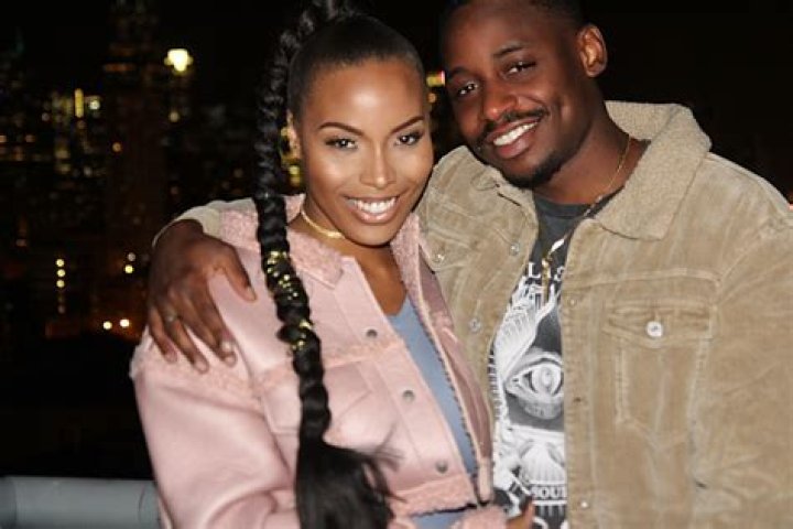 Neek Bey’s Girlfriend: Who is Neek Bey Dating?