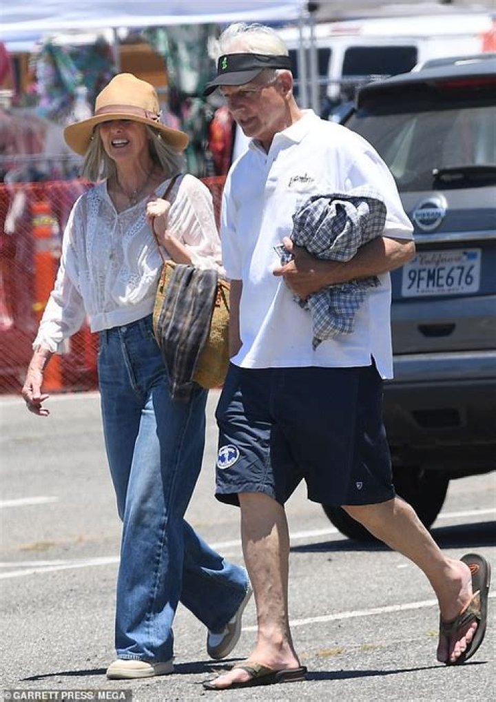 Pam Dawber’s Husband: Who is Pam Dawber Dating?