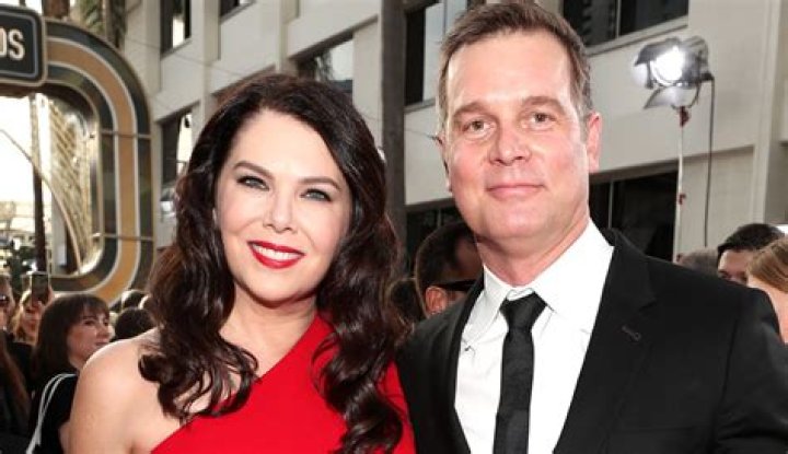Peter Krause’s Girlfriend: Who is Peter Krause Dating?