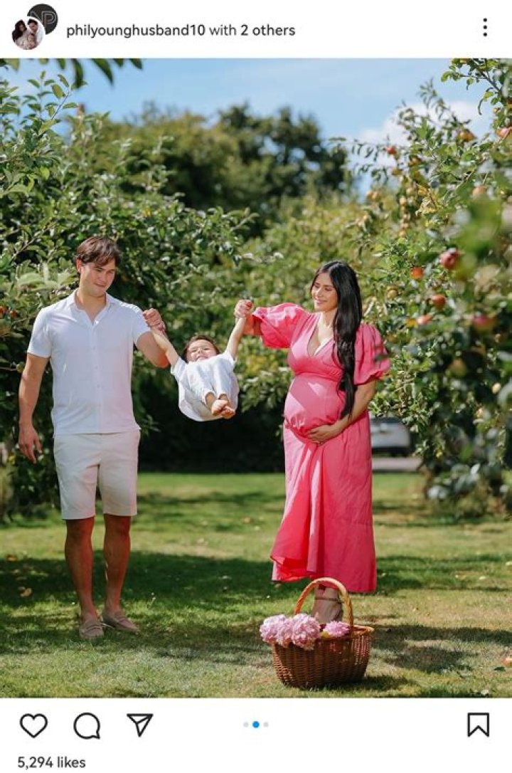 Phil Younghusband’s Girlfriend: Who is Phil Younghusband Dating?