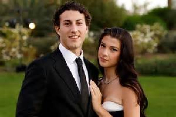Phoebe Ryan’s Boyfriend: Who is Phoebe Ryan Dating?