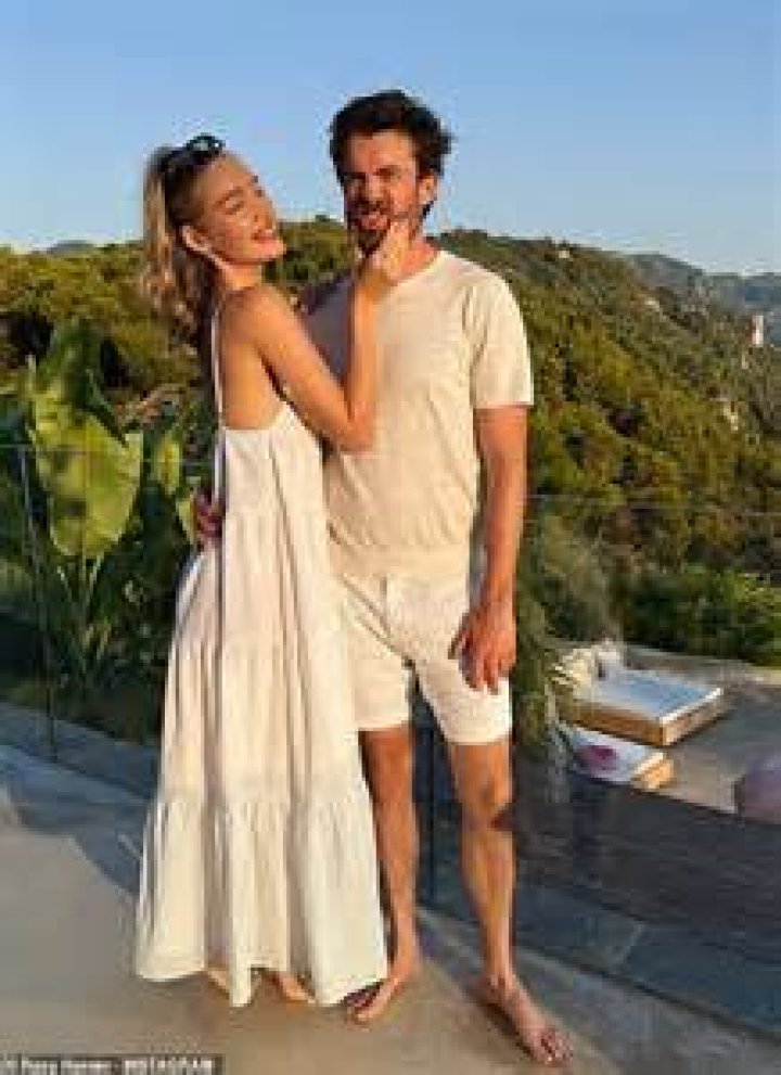Roxy Vigil’s Boyfriend: Who is Roxy Vigil Dating?