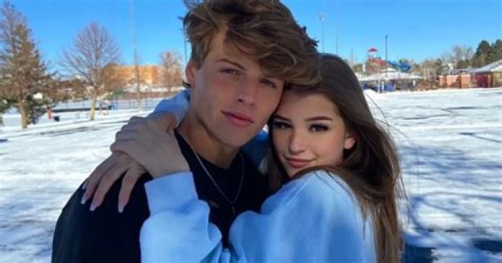 Sam Dezz’s Girlfriend: Who is Sam Dezz Dating?